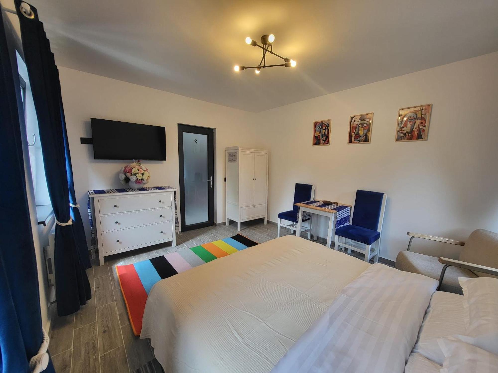 Pensiunea Casa Dacilor Podeni ภายนอก รูปภาพ